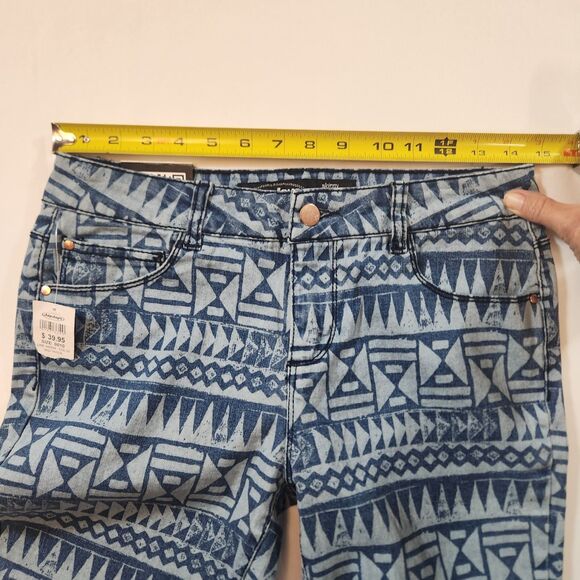 Jay Jays Skinny Jeans Womens Size 10 W30 x L32 Light Dk Blue Geometric Print - Picture 14 of 16